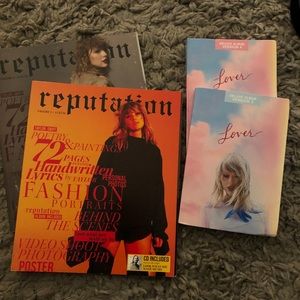 reputation and Lover deluxe versions Taylor Swift